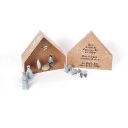 Kleine Weihnachtskrippe Good old friends Schachtel Karton, Figuren Steinzeug mehrfarbig, Designer Sarah Baumann, 19x21x7 cm