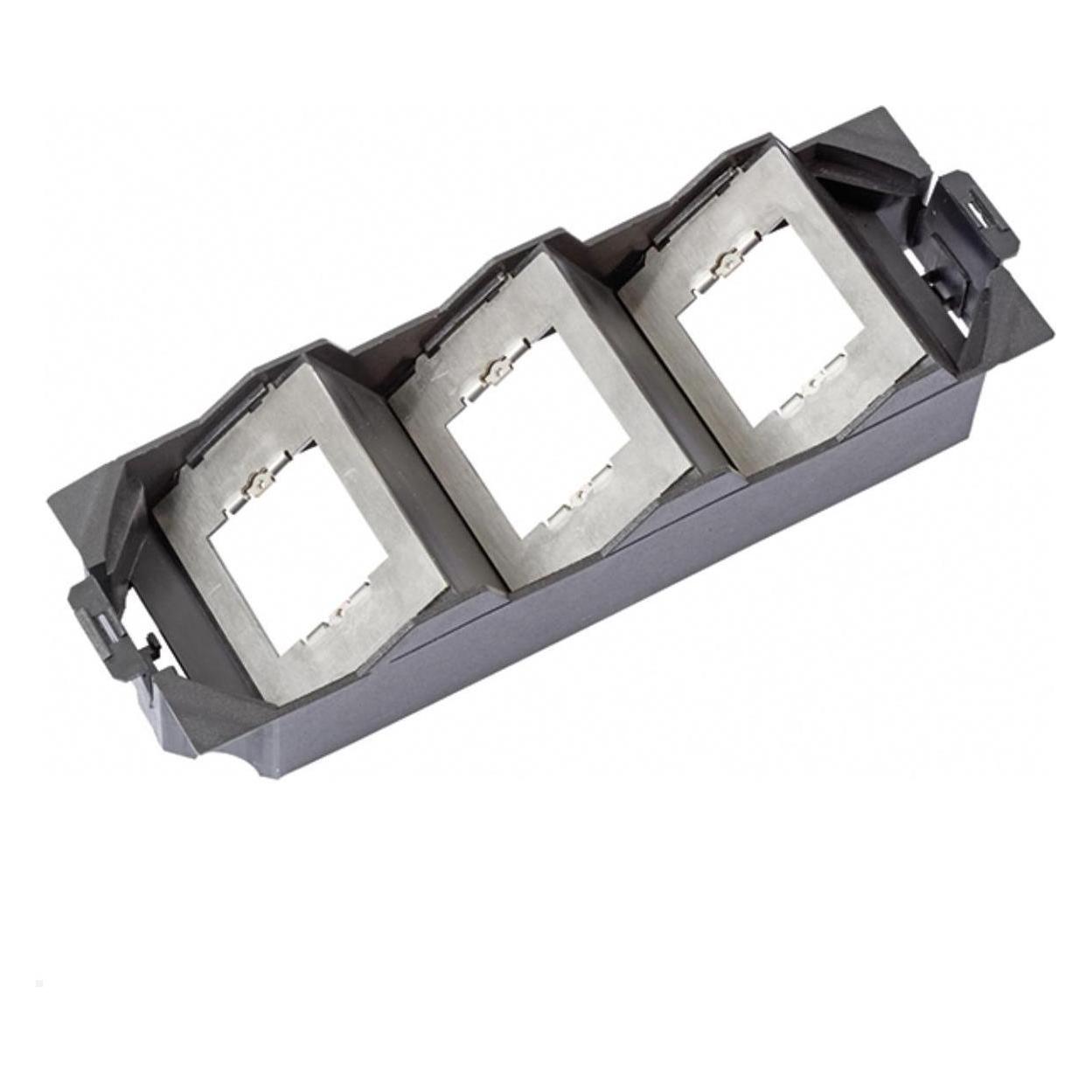 Bachmann Halterung Electraplan Bodentank 3-fach (917.140) (3x) (917.140)