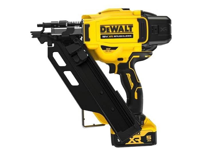DEWALT Cloueur à Charpente XR 18 V Brushless Nouvelle Génération\, Inclue 2X Batteries 18V 5Ah\, 1 Chargeur\, DCN930P2-QW