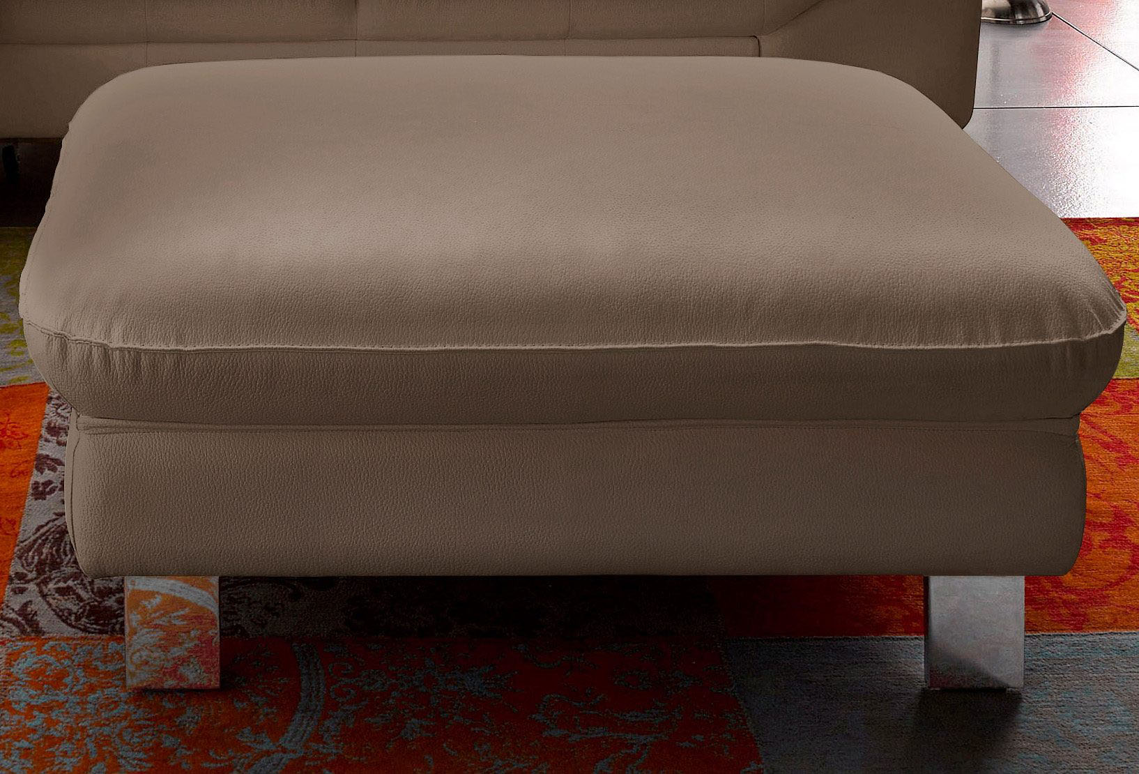 Hocker COTTA "Driver", beige (stone), B:101cm H:43cm T:65cm, Luxus-Kunstleder;LEDER BEEFY (ein abgedecktes Spalt-Rindsleder) im Sitz, Korpus in Kunstleder;NaturLEDER (echtes Rindsleder);Kunstleder SOFTLUX;LEDER/ NaturLeder: Bitte beachten Sie, dass Lederb