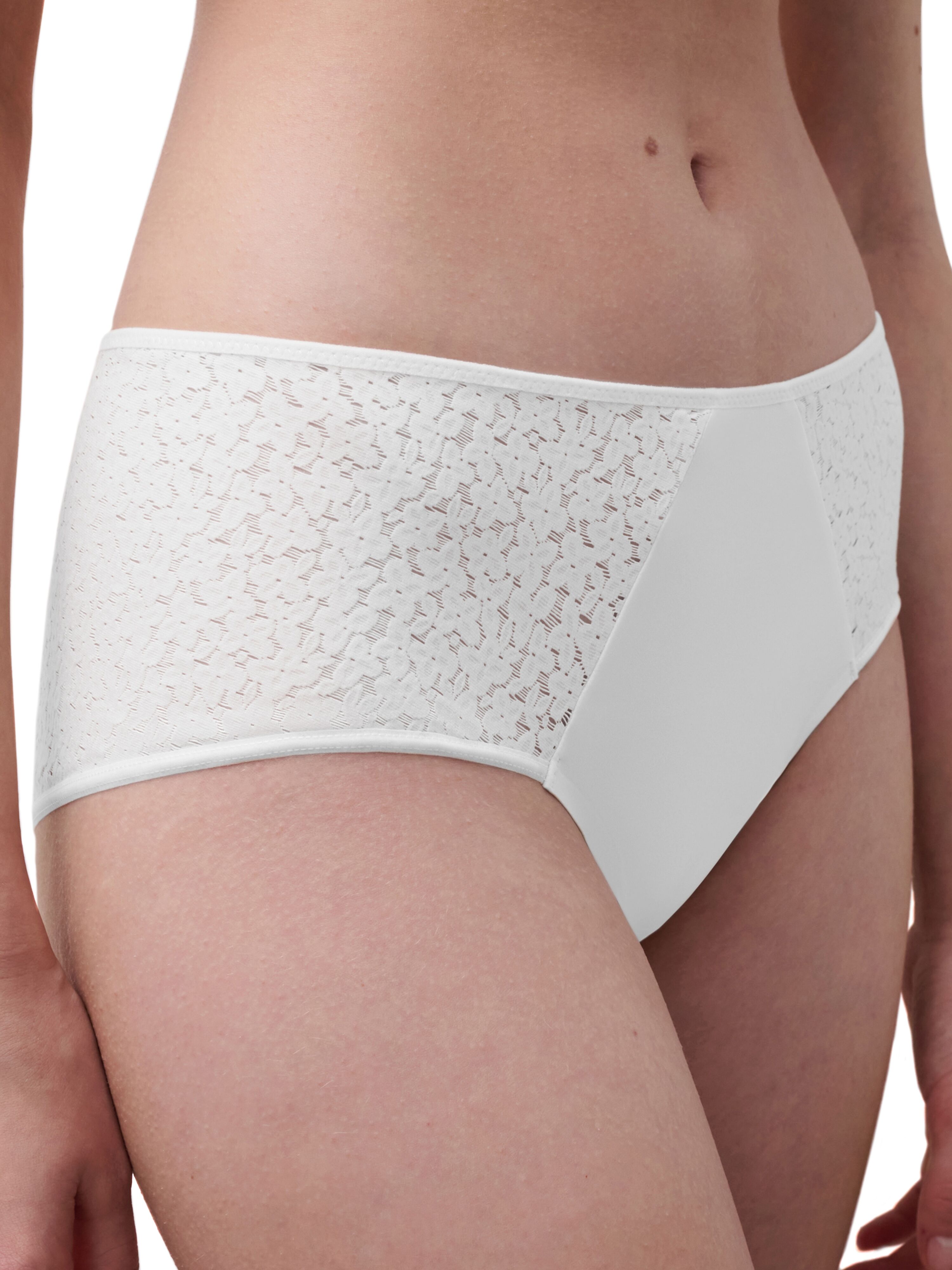 Slip CHANTELLE "NORAH", Damen, Gr. 40, weiß, Obermaterial: 71% Polyamid, 29% Elasthan, körpernah, Unterhosen Slip, florale Spitze, weiche Materialien