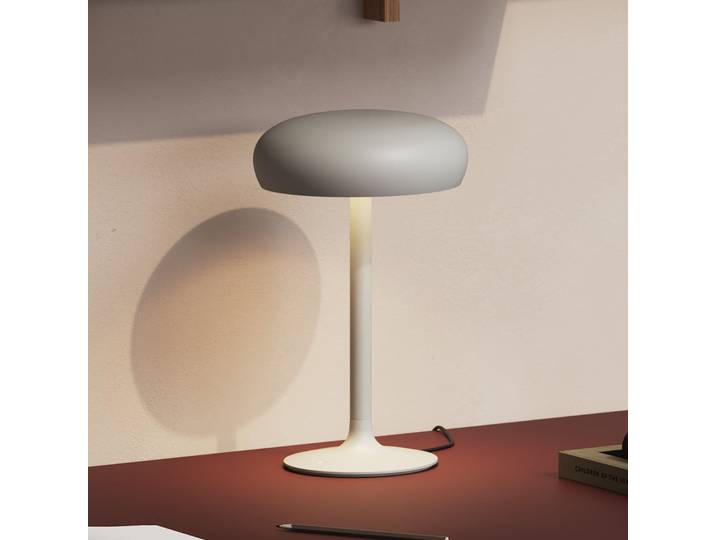 Emendo Tischleuchte Cloud - PLEASE WAIT to be SEATED - Wohnzimmer - Modern - Aluminium - Mit Schirm