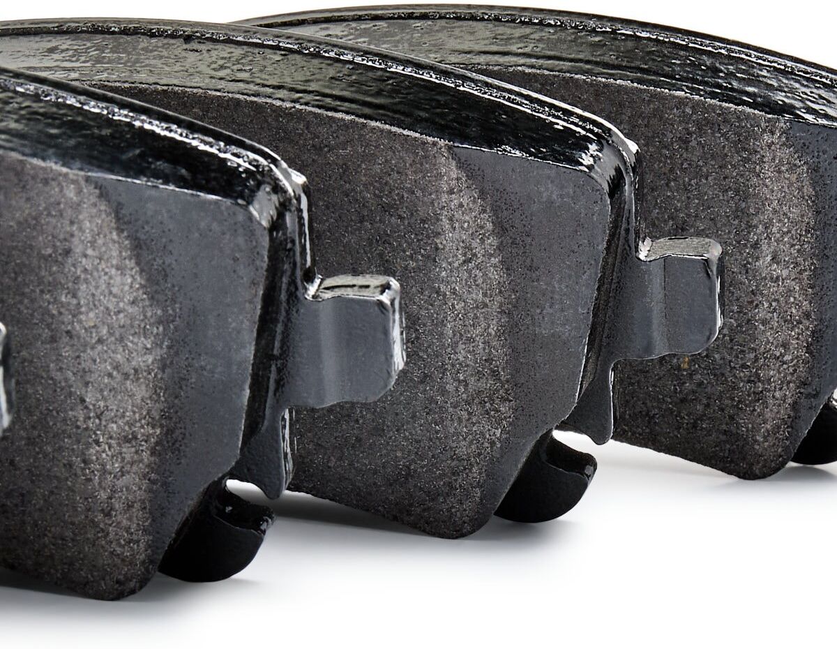 HELLA 8DB 355 011-531 Brake pad set