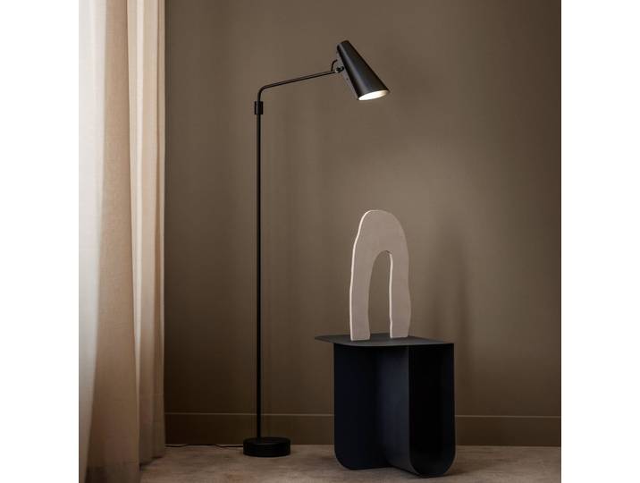 Birdy Stehleuchte Swing Black/Black - Northern Birdy Swing - Wohnzimmer - Design - Metall - Mit Schirm