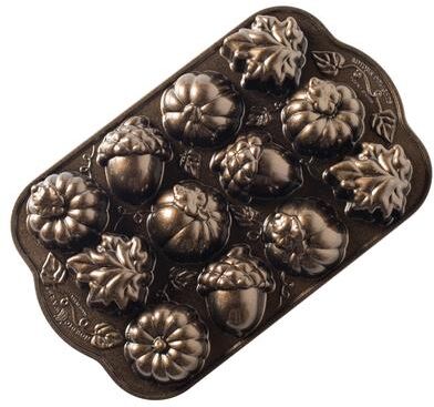 Nordic Ware Autumn Delights Cakelet Pan