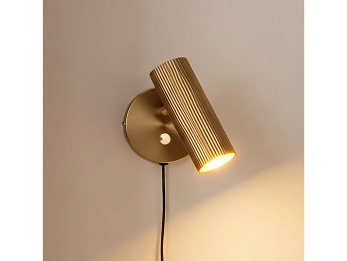 Hubble Wandleuchte Brushed Brass - Globen Lighting - Wohnzimmer - Design - Metall - Einflammig
