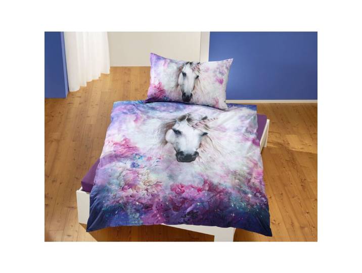 Bettwäsche mit zauberhaftem Einhorn in violetten Farbtönen – Garnitur – 65x100 cm / 160x210 cm