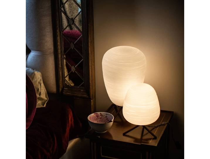 Foscarini Designer Tischlampe Rituals 1, dimmbar, weiß / opal, für Wohn- / Esszimmer, Glas, Design