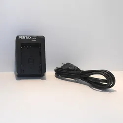 PENTAX K-BC90E Akkuladegerät