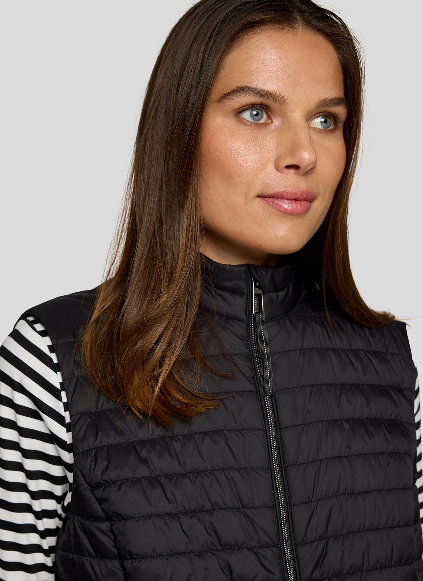 Steppweste RABE, Damen, Gr. 46, schwarz, Steppware, Obermaterial: 100% Polyamid, Strukturmuster, regular fit taillenbedeckt, Westen Steppweste, mit Taschen schwarz 46