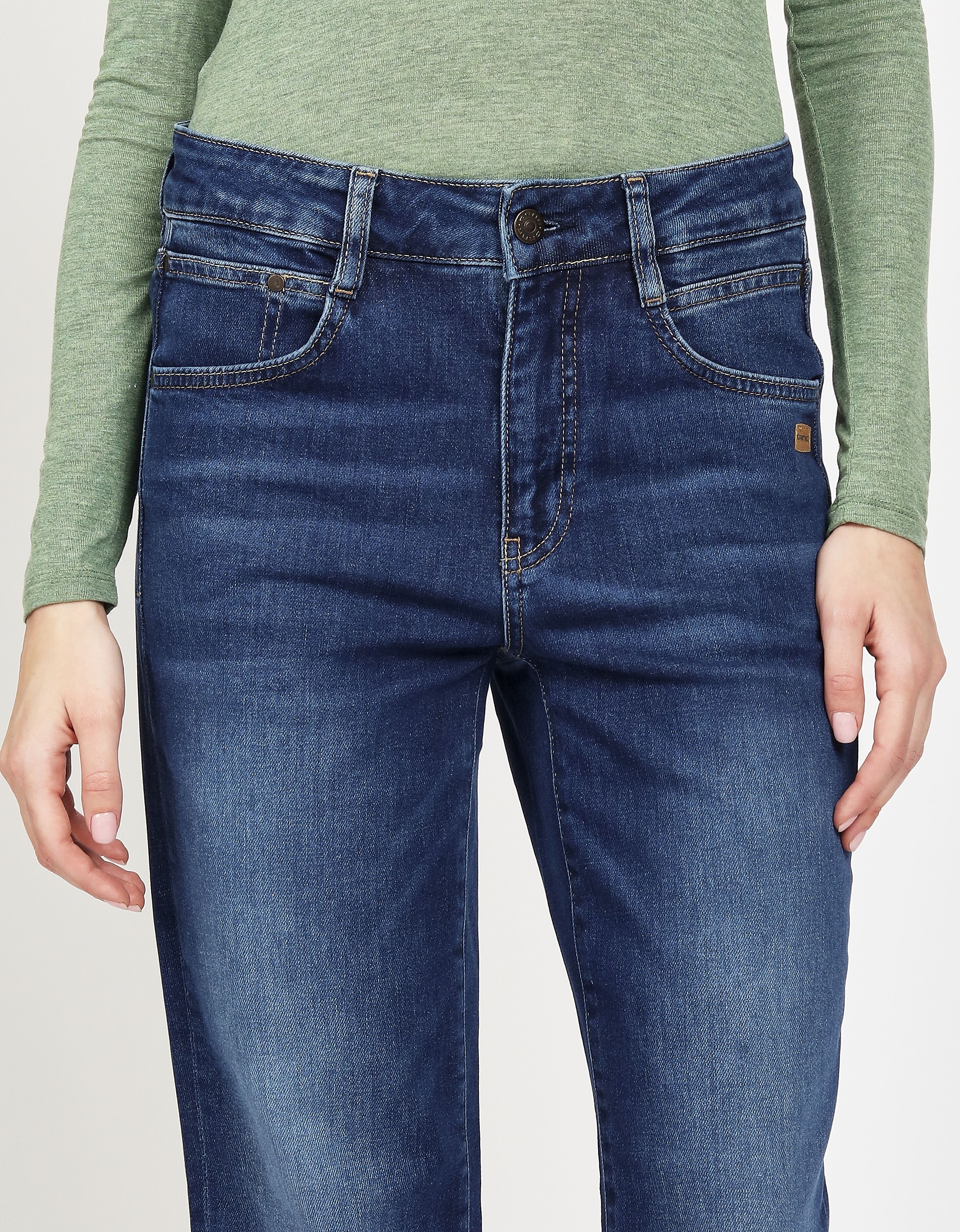 Straight-Jeans GANG "94SOLEY", Damen, Gr. 28, N-Gr, blau (schwarz sol wash), Denim/Jeans, Obermaterial: 98% Baumwolle, 2% Elasthan, lang, Jeans Straight-Jeans, exklusives Design ohne Turn-up am Beinabschluss schwarz sol wash 28, N-Gr