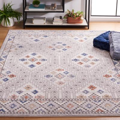 SAFAVIEH Handmade Eternal Hulda Boho Rug
