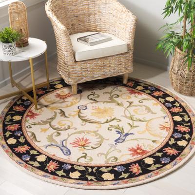SAFAVIEH Handmade Chelsea Blaithin Floral Wool Rug