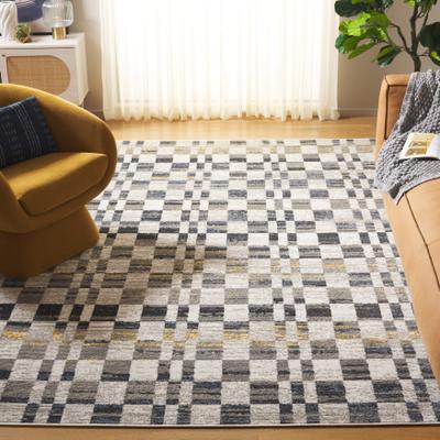 SAFAVIEH Pyramid Vitalija Contemporary Rug