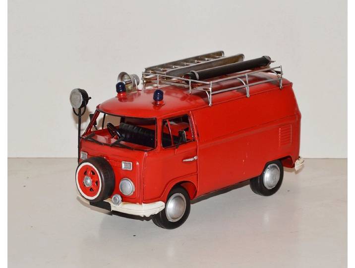 JS GartenDeko Modellauto Blechauto Oldtimer deutsche Automarke T-2 Feuerwehrauto L 26 cm