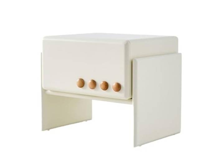 Zimmer Weißer, moderner, minimalistischer Schlafzimmer-Nachttisch