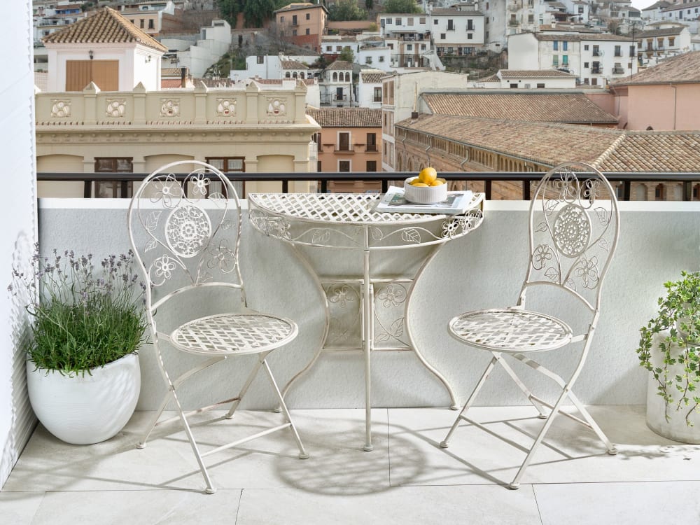 Beliani Ensemble bistrot d'extérieur métal beige clair Beige 48x44x160cm