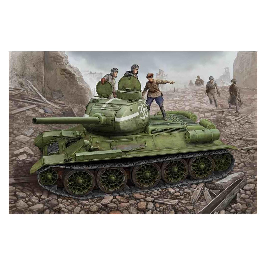 Hobby Boss Russian T-34/85 (1944 flattened turret) tank (84807)