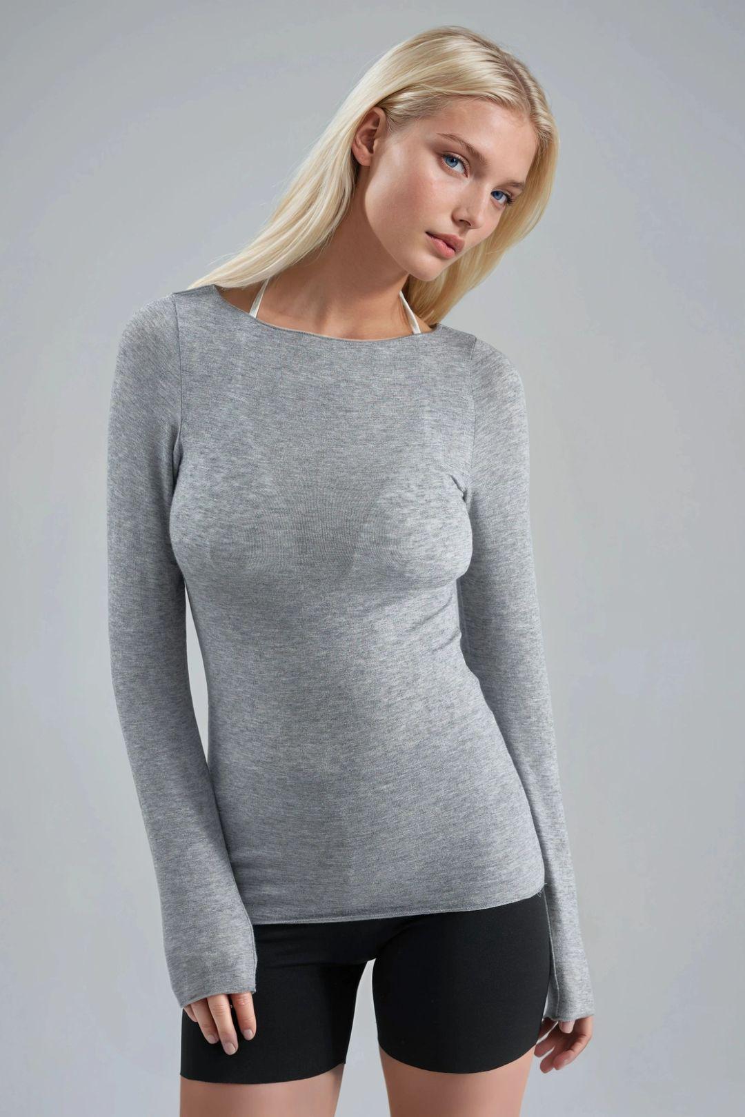 Slim Fit Boot Nek Blouse