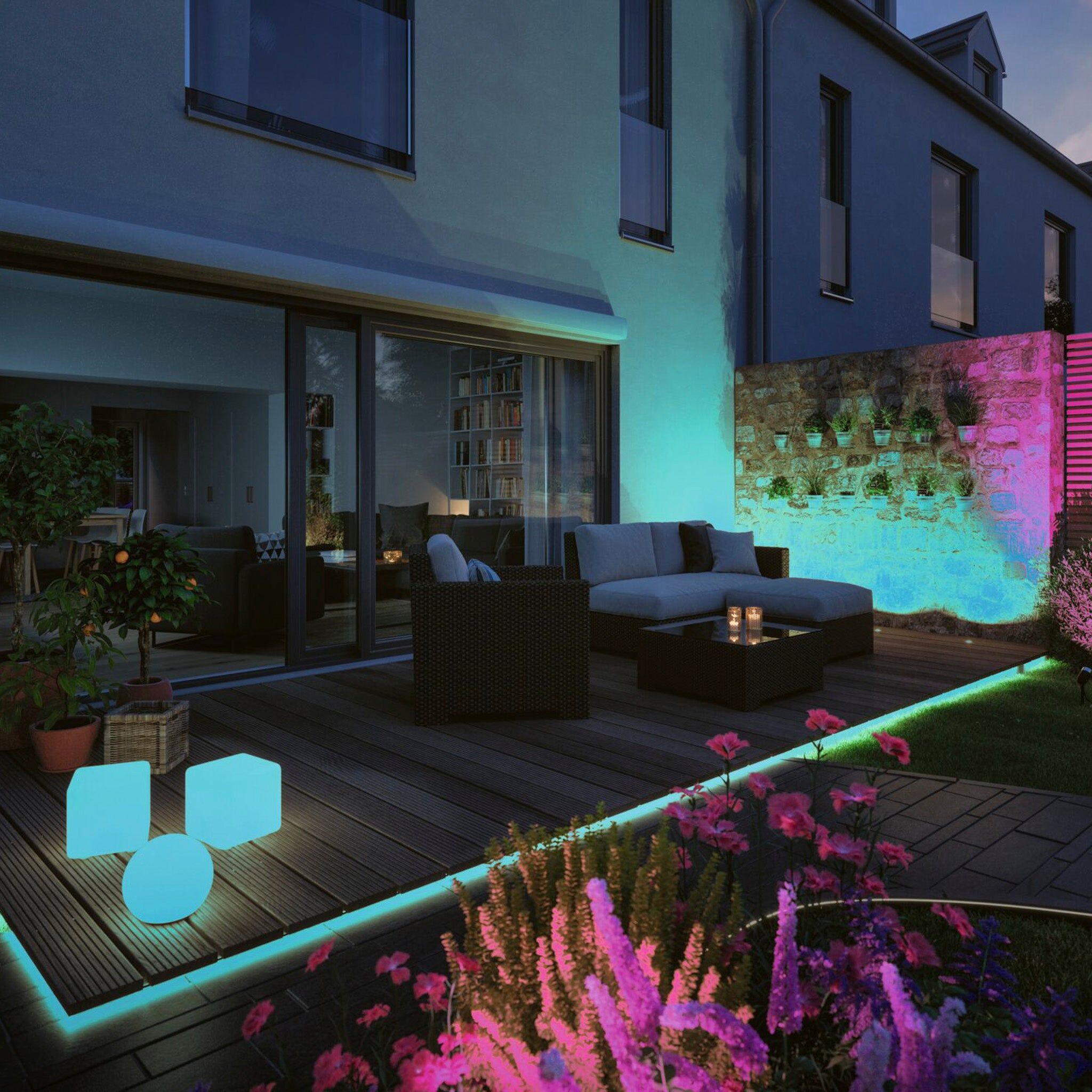 Paulmann - Plug & Shine Outdoor 11W LED 2m Smooth Strip with Smart Home Zigbee 3.0 in RGBW