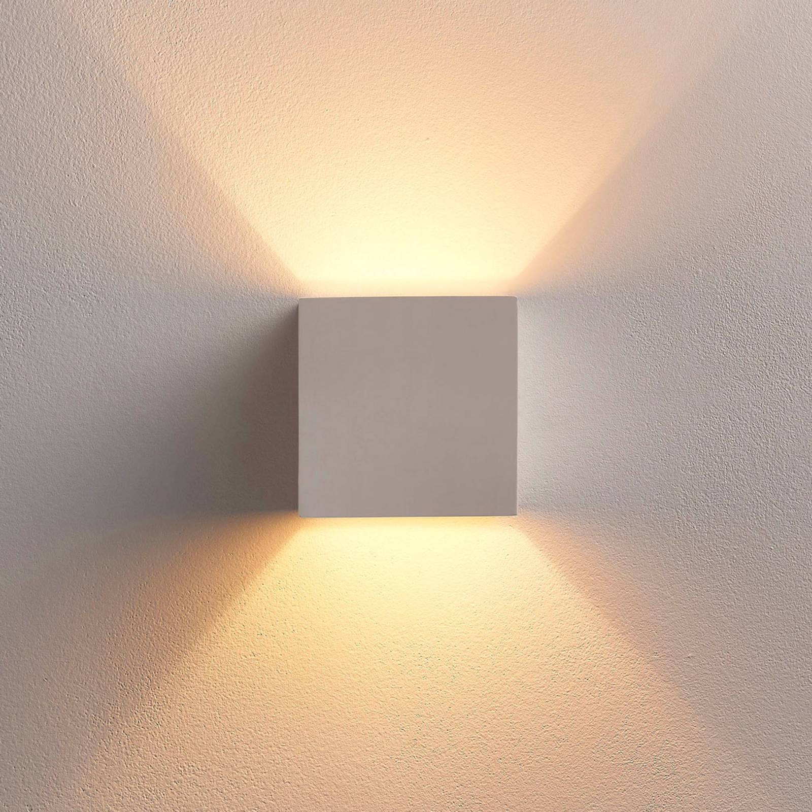 Wandlampe Kay Lindby, dimmbar, weiß / opal, für Wohn- / Esszimmer, Gips / Ton, Modern, Wandleuchte, Wandlampe Innen