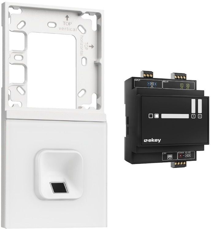 ekey xLine Fingerprintset Unterputzmontage, Loxone Montagerahmen 2-fach Silber