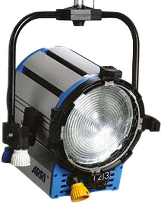 Arri True Blue St2/3, 2000w, Man Location, Blau-Silber, Ohne Stecker