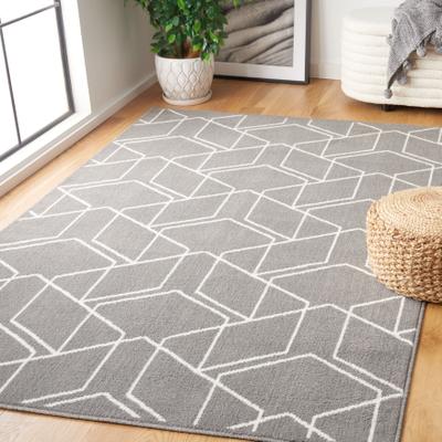 SAFAVIEH Pyramid Mick Modern Rug