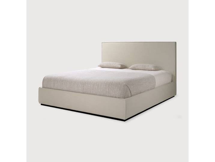 Ethnicraft Revive Bett inkl. Matratze