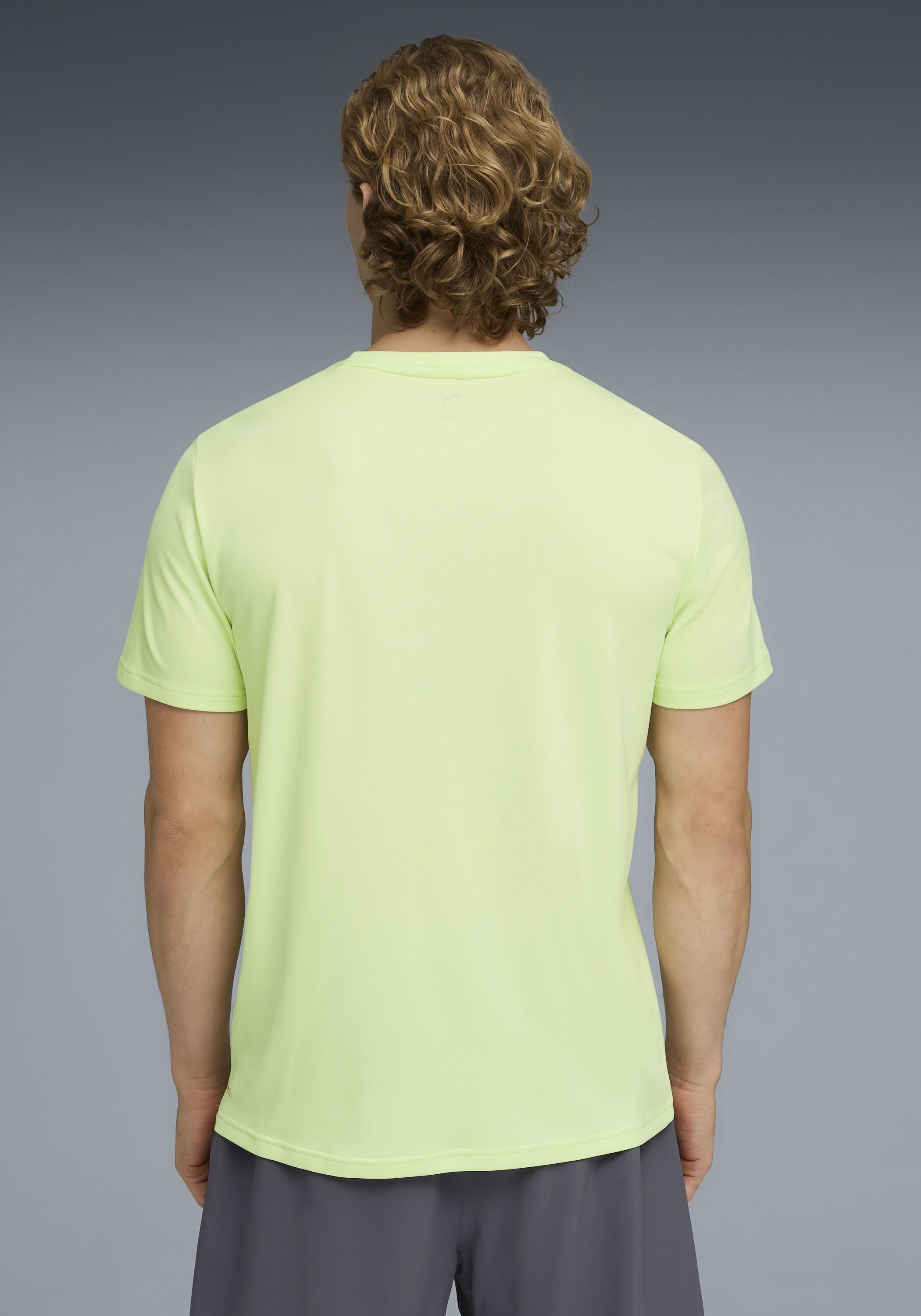 Trainingsshirt PUMA "M TAD ESSENTIAL POLY TEXTURE TEE", Herren, Gr. XL, grün (apple spritz), Web, Obermaterial: 100% Polyester, regular fit normal, Rundhals, Shirts Trainingsshirt, Trainings-T-Shirt, mit Rundhalsausschnitt, mit Kurzarm apple spritz XL