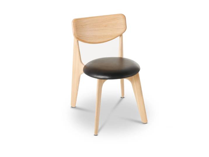 Tom Dixon Slab Esszimmerstuhl gepolsterter Sitz Natural oak-black leather
