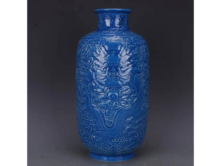 Qing Qianlong – Vase à motif de Dragon sculpté en glaçure bleue, bouteille en porcelaine Antique, ornements de Style chinois pour la maison