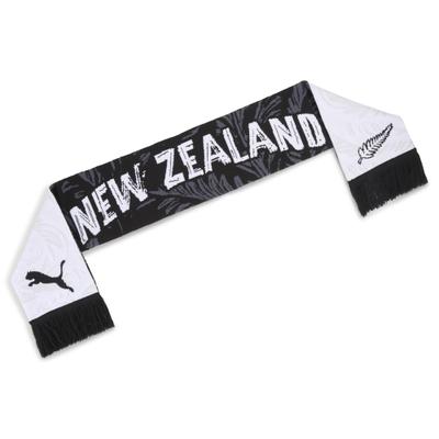 Schal PUMA "Neuseeland ftblCulture Schal Erwachsene", Damen, Gr. onesize, schwarz-weiß (schwarz, weiß), Obermaterial: 5% Nylon, 94% Polyacryl, 1% Elasthan, Modetücher Schal