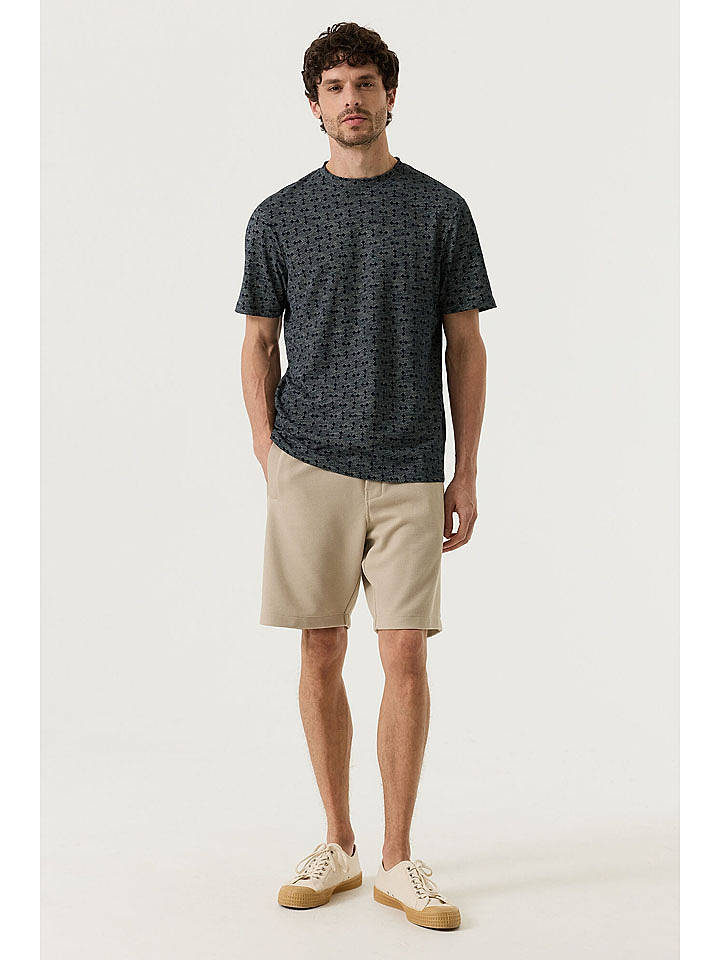 Garcia Shorts in Beige - L