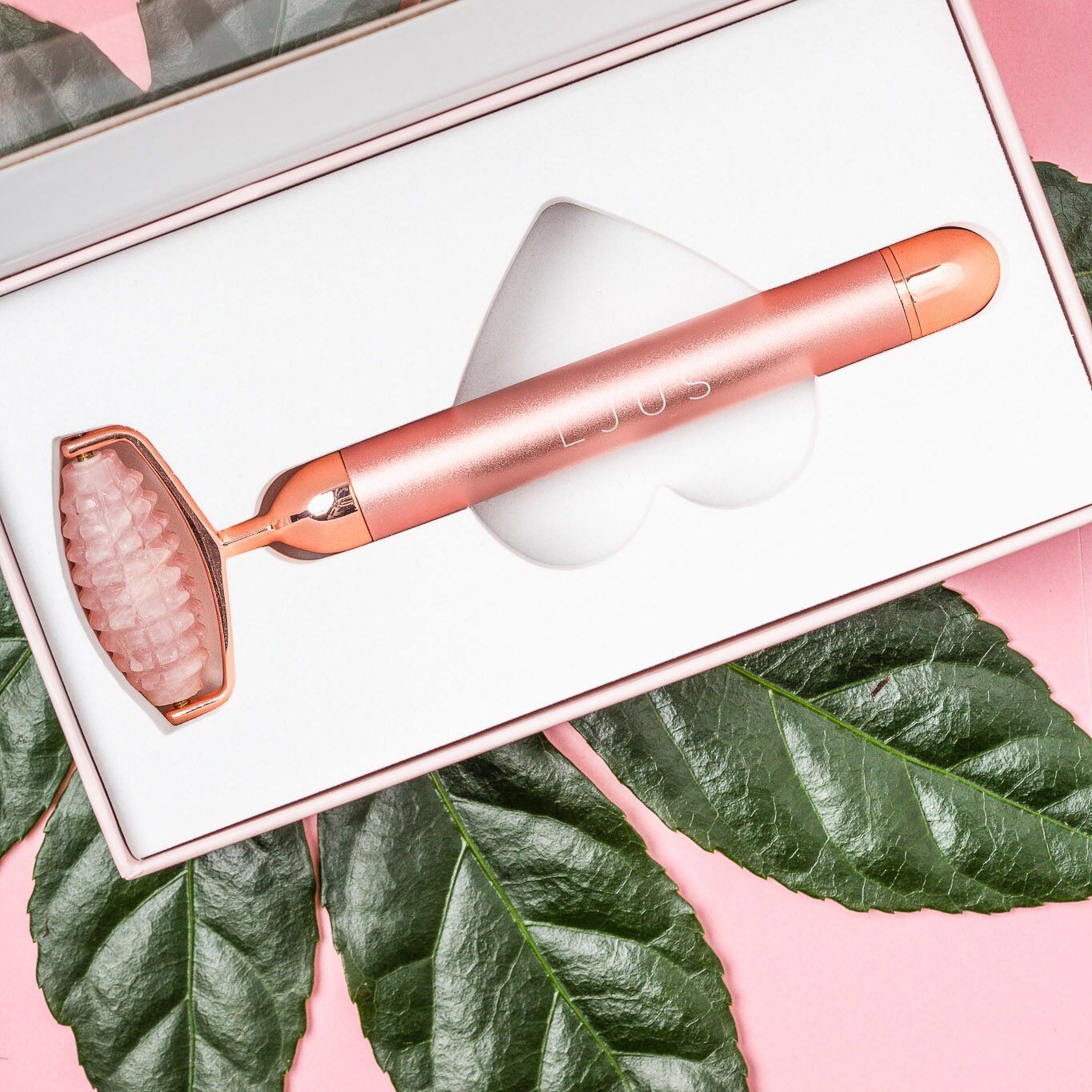 LJUS Rose Quartz Spiky Vib Roller