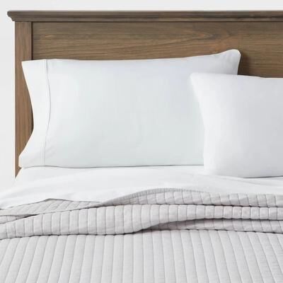 All Categories Goods Threshold Full Queen Washed Cotton Sateen Quilt, Light Gray, Cozy & Stylish Bedding Threshold Full Queen Washed Cotton Sateen Quilt, Light Gray, Cozy & Stylish Bedding