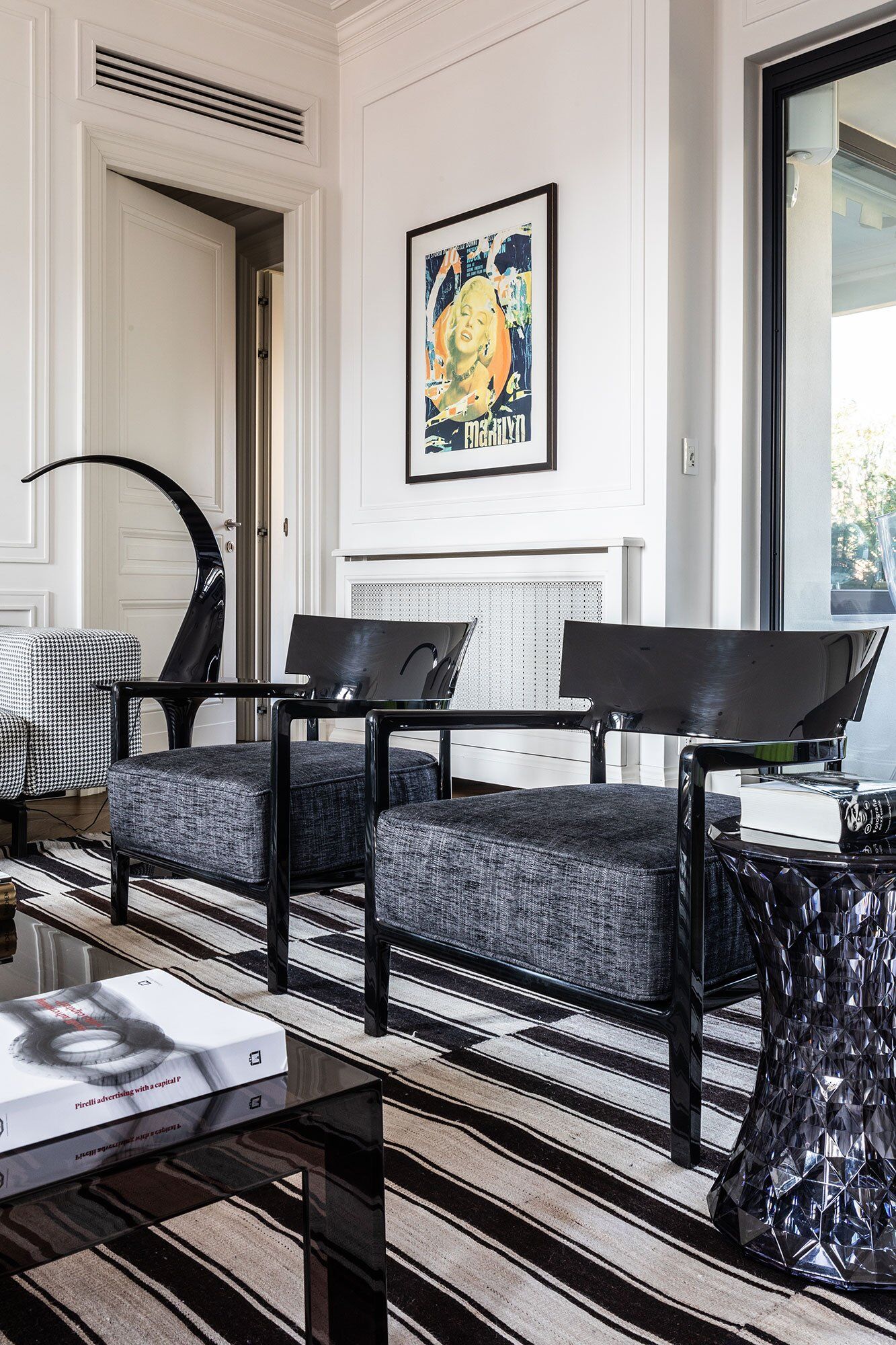Kartell Taj Tischleuchte (weiß glänzend) weiß glänzend