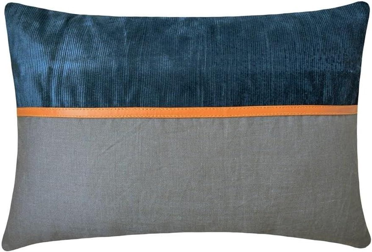Blauwe handgemaakte decoratieve lumbale kussenhoes van 30 x 40 cm