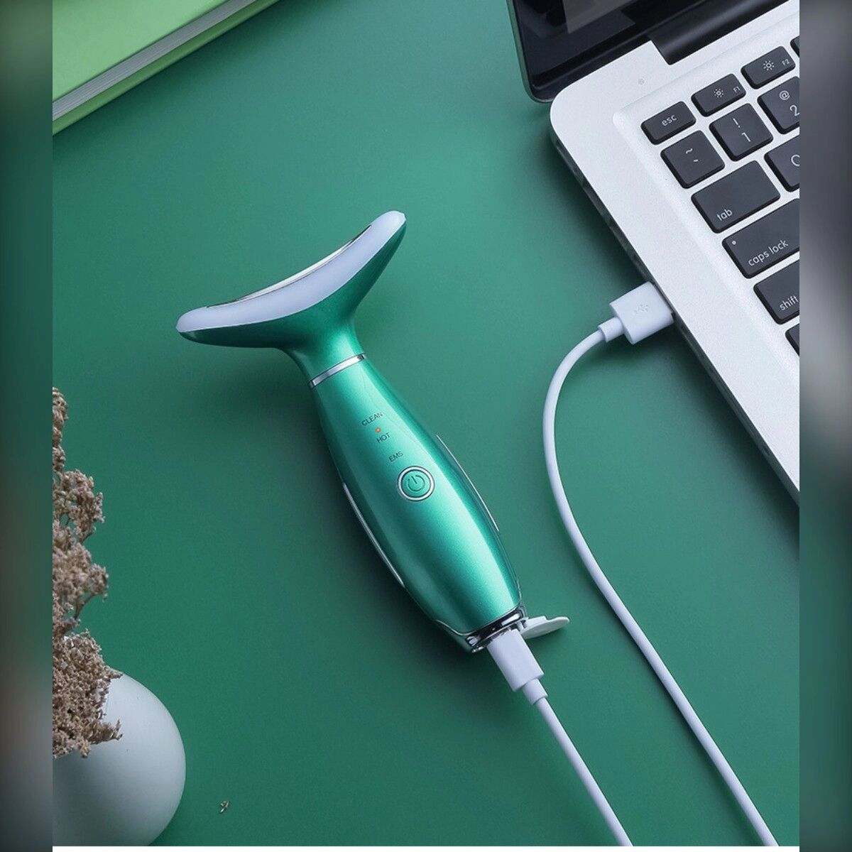 INF LED-Halsmassagegerät mit Mehrlicht-Phototherapie, 6000 Vibrationen pro Minute und wohltuender Wärmepflege Schwarz