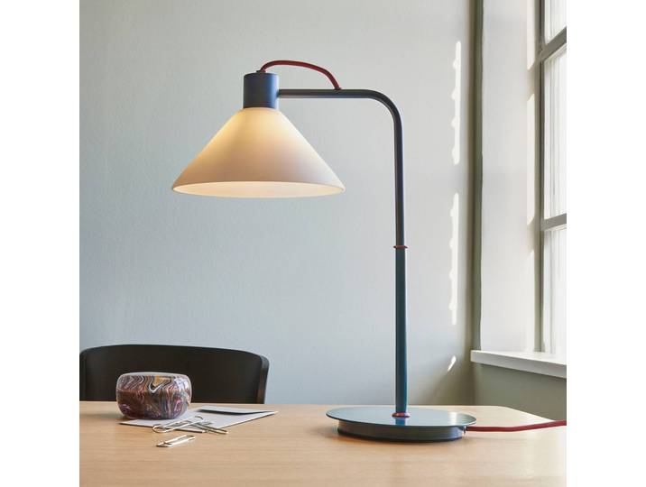 Hübsch Designer Tischlampe Spot, blau, für Wohn- / Esszimmer, Metall, Design