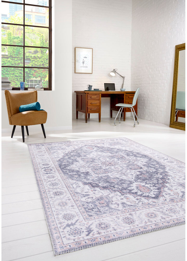 World Menagerie Boutte Oriental Area Rug Gray Rectangle 160cm x 230cm
