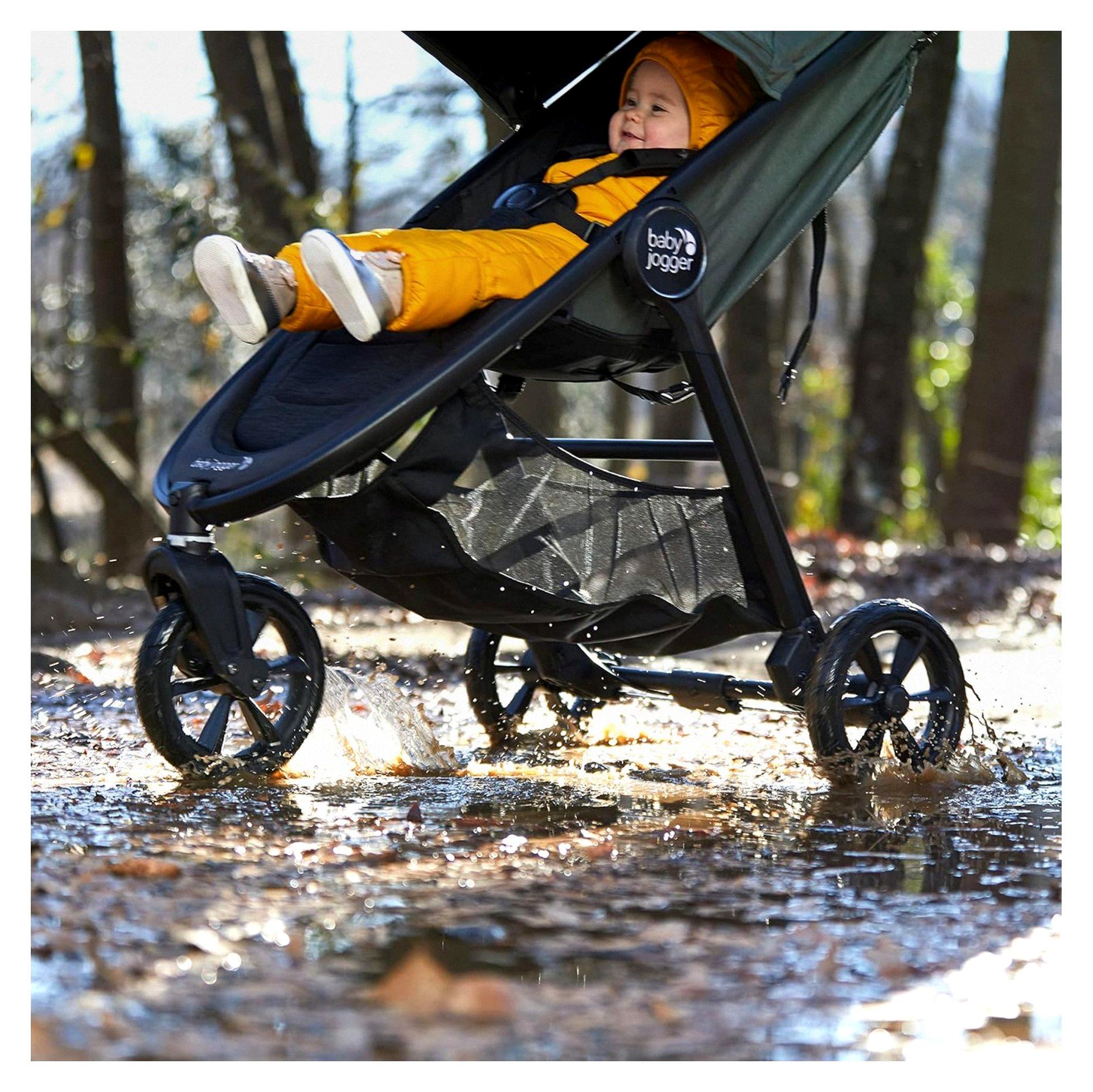 City Mini GT2 Kombikinderwagen | Allradfederung für jedes Terrain | Mit einer Hand schnell zusammenfaltbarer Buggy | Opulent Schwarz