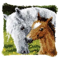 Knüpfkissen "Stute & Fohlen"