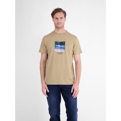 T-Shirt LERROS "Sportliches T-Shirt mit Surfer-Motiv-Print, reine Baumwolle", Herren, Gr. XL, beige (gravel beige), 100% Baumwolle, Rundhals, Shirts T-Shirt