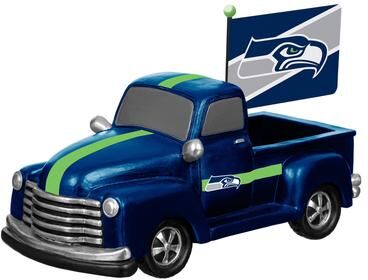 Evergreen NFL Rally Truck Garden Statue with Team Flag