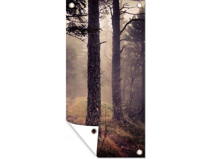 Tuinposter - Herfst - Bos - Mist - Heuvel - 80x160 cm - Tuindoek - Schuttingdecoratie Bomen