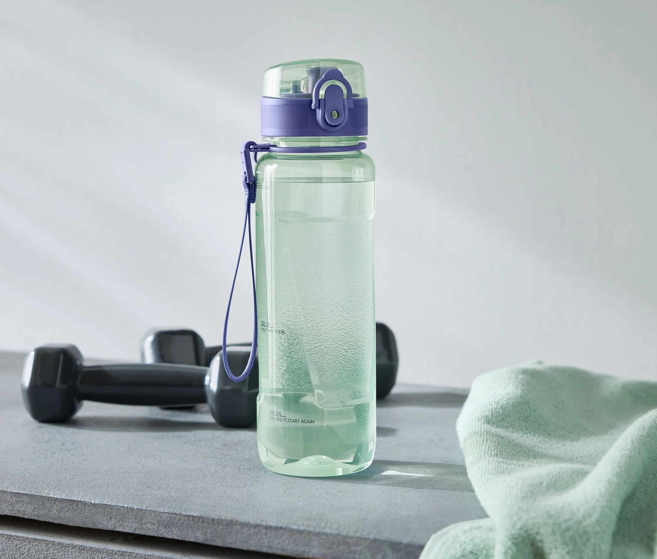 Tchibo - Sport-Trinkflasche - blau
