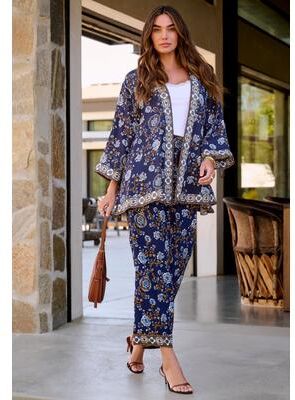 Plus Size Women's Plus Size Border Print Long Sleeve Open Front Jacket by Roaman's in Navy Vine Floral Border (Size M/L)