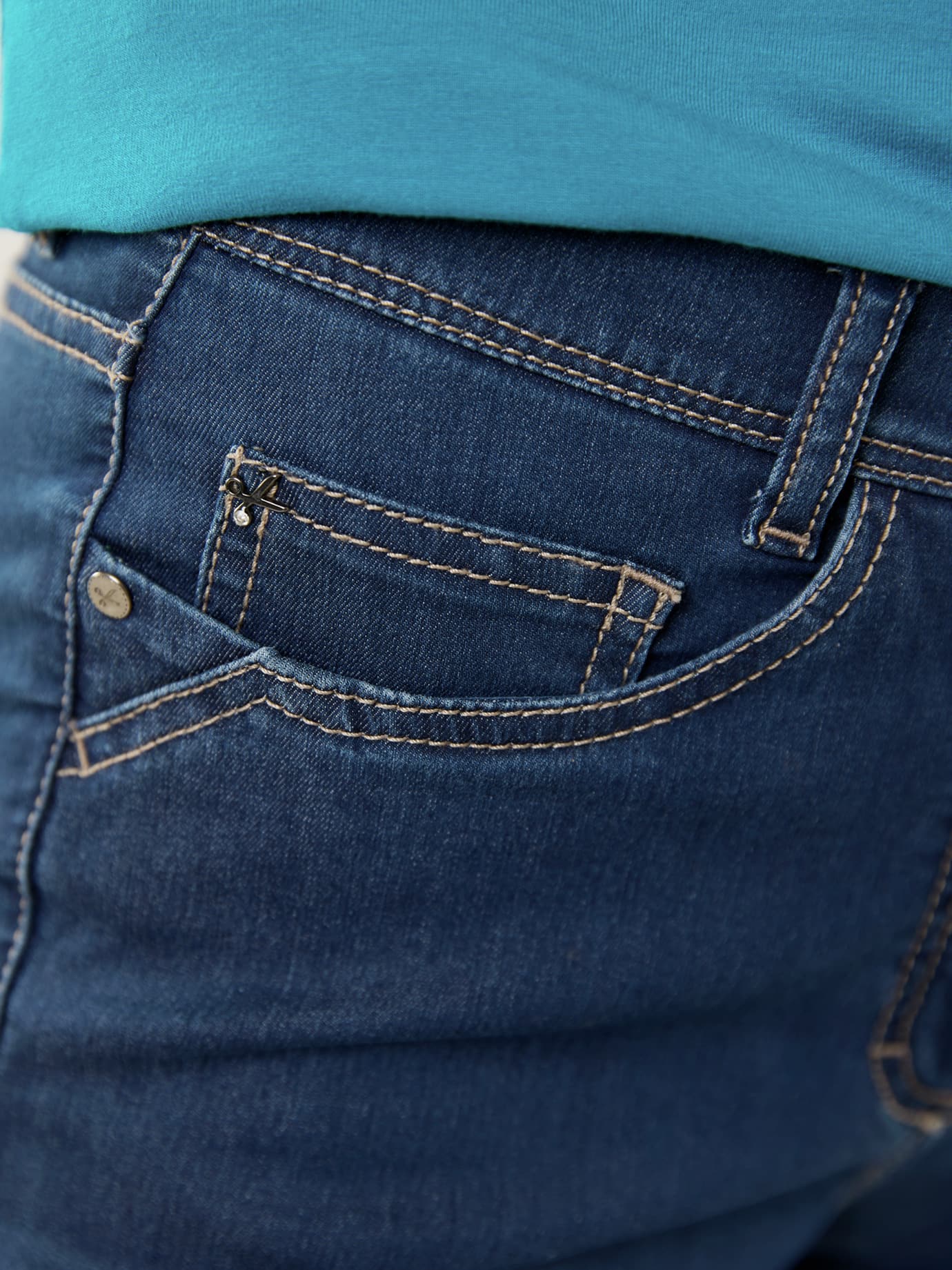 Walbusch Yoga-Jeans Ultrastretch Feminine F., Feminine Fit#normale Größen#Kurzgrößen#Langgrößen, Farbe Blau, 21, ultra elastisch und supersoft in Kurz- und Langgrößen Damen