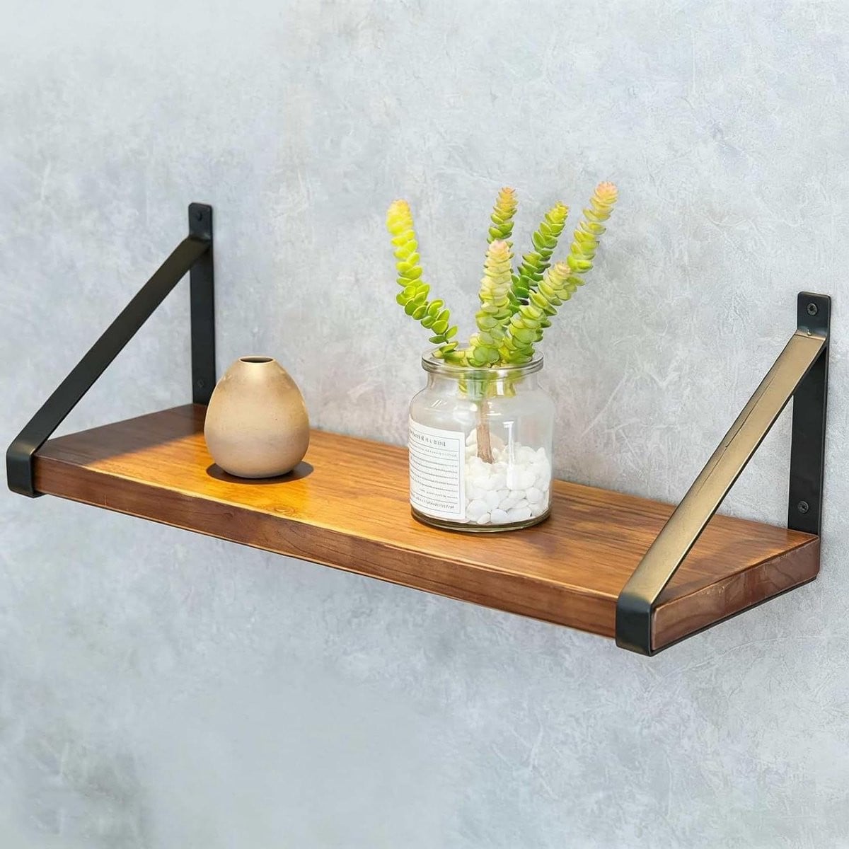 Wandplank van massief natuurlijk hout met driehoekige steunen, 40 cm